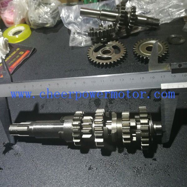 ax100 gearbox (4)