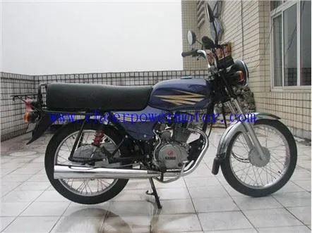 100cc 2 zarbali klassik Bajaj Boxer mototsikli